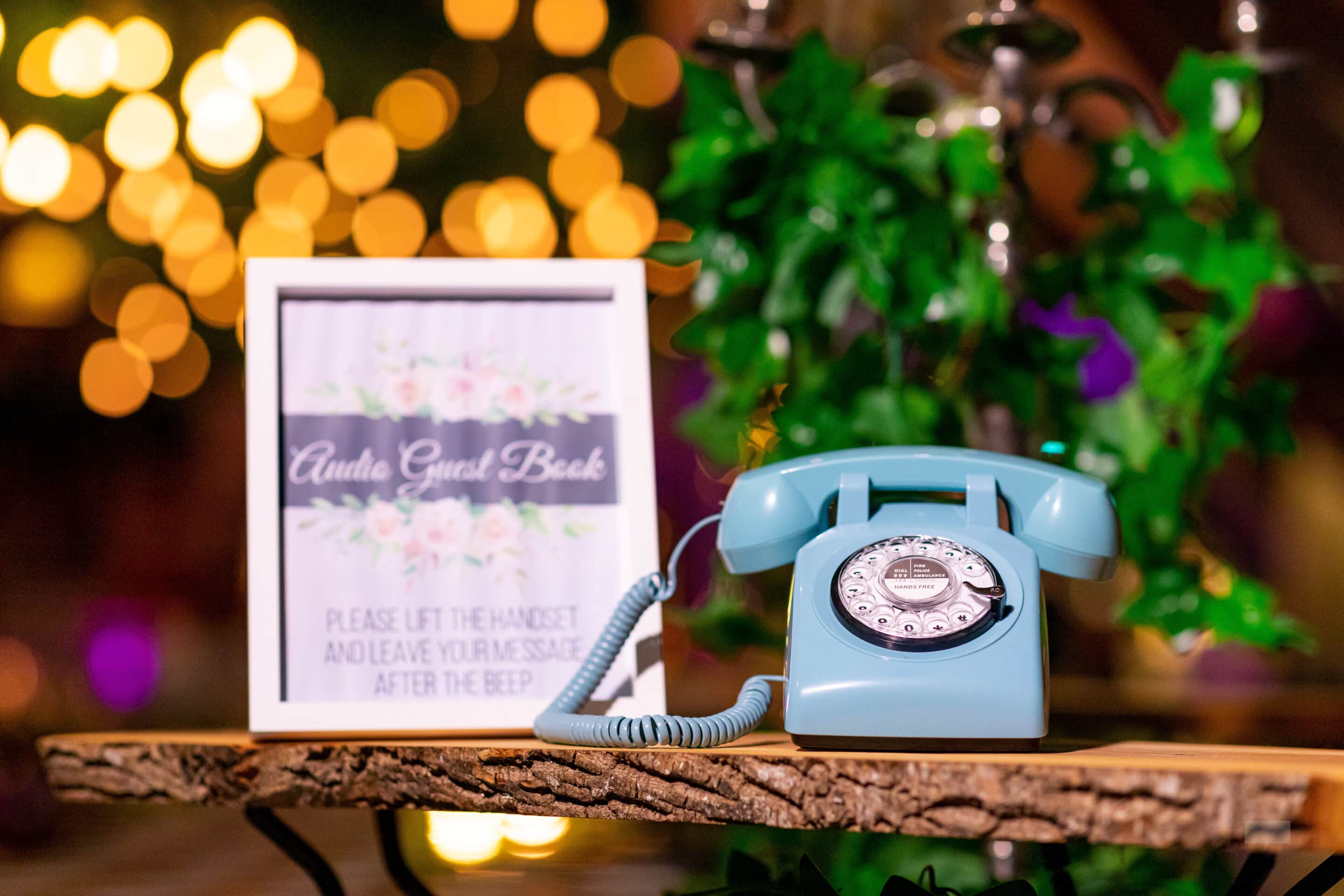 Audio phone booth